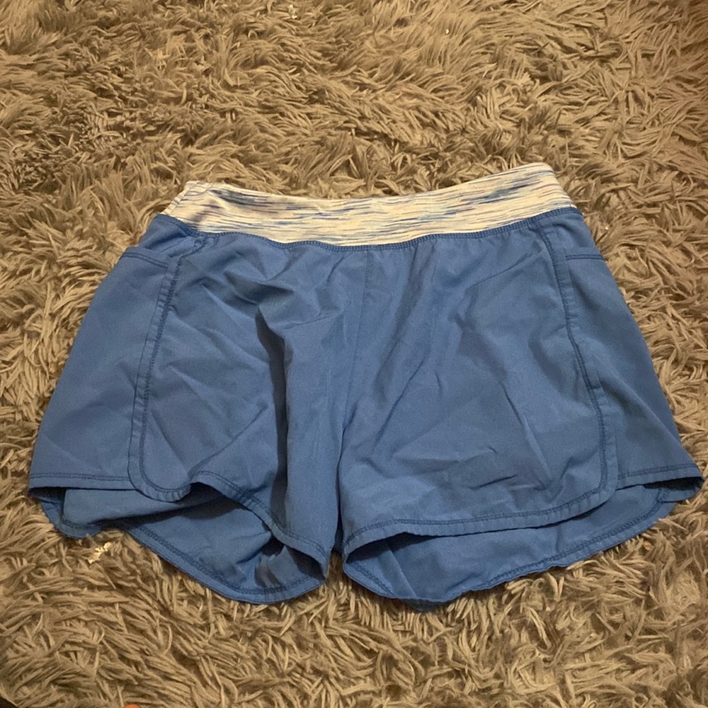 blue active shorts